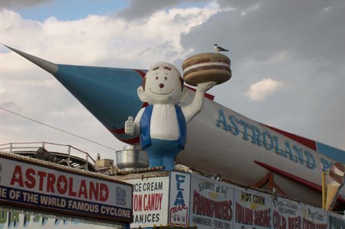 Astroland Park - leased out June 15th 1975